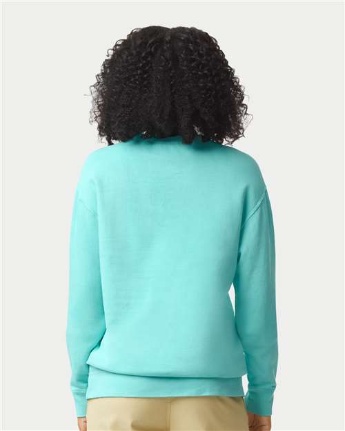 Comfort Colors Garment-Dyed Lightweight Fleece Crewneck Sweatshirt in Chalky Mint, Small