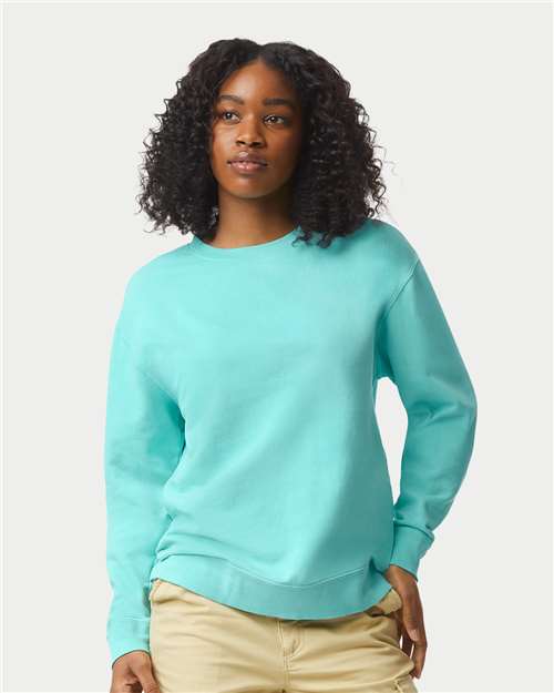 Comfort Colors Garment-Dyed Lightweight Fleece Crewneck Sweatshirt in Chalky Mint, Small