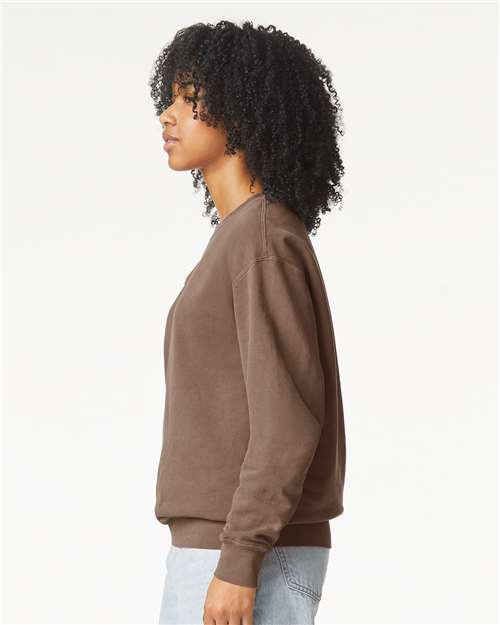 Comfort Colors Garment-Dyed Lightweight Fleece Crewneck Sweatshirt in Espresso, Small