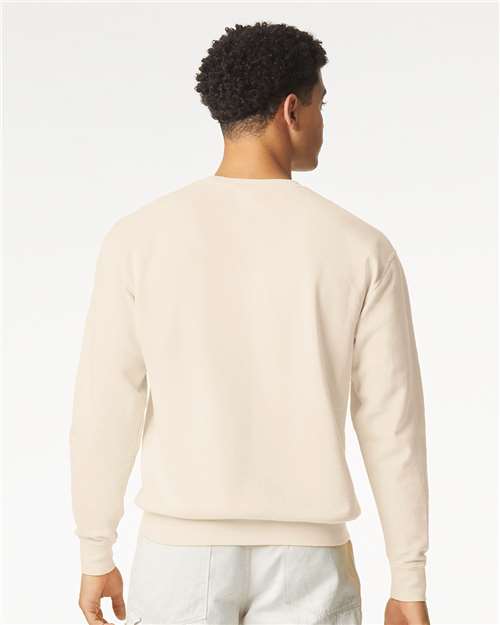 Comfort Colors Garment-Dyed Lightweight Fleece Crewneck Sweatshirt in Ivory, Small