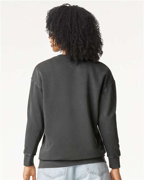 Comfort Colors Garment-Dyed Lightweight Fleece Crewneck Sweatshirt in Pepper, Small