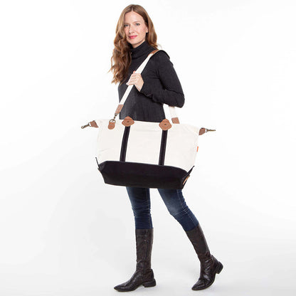 Personalized Classic Weekender Bag for Short Getaways, Black alternate view 4