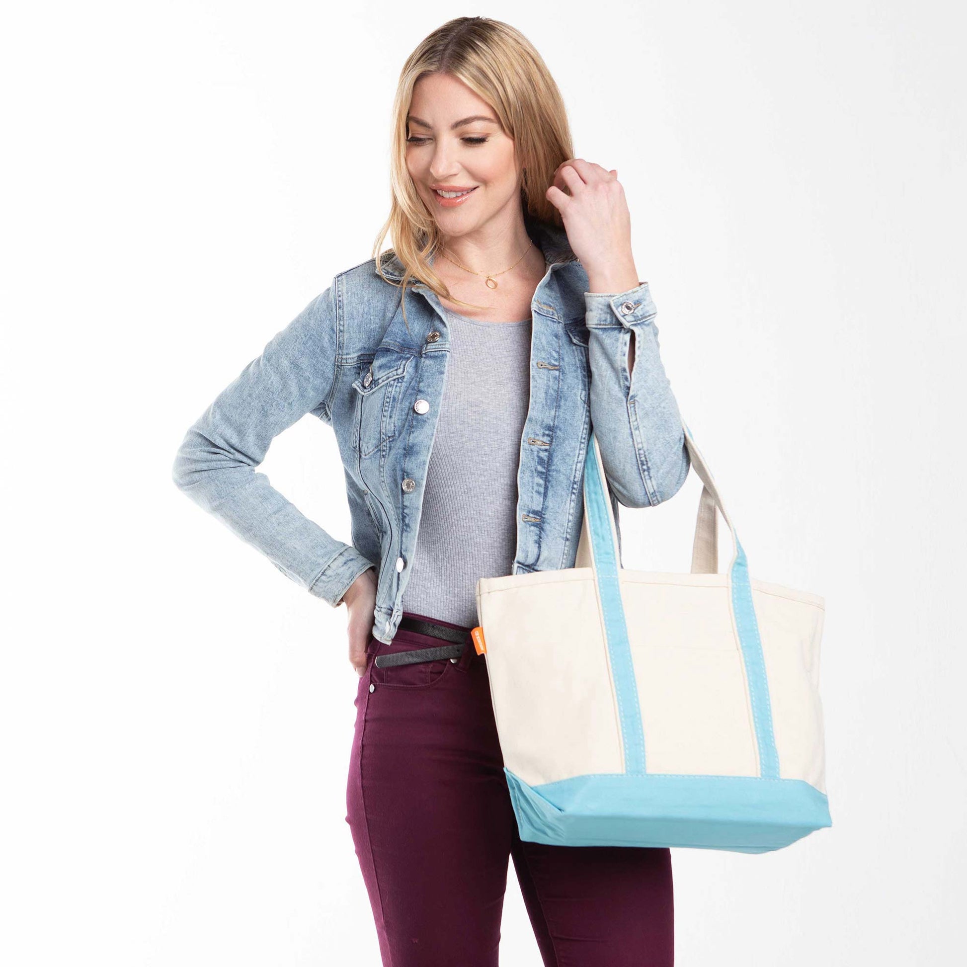 Personalized Medium Classic Tote for Everyday Carry, Baby Blue alternate view 3