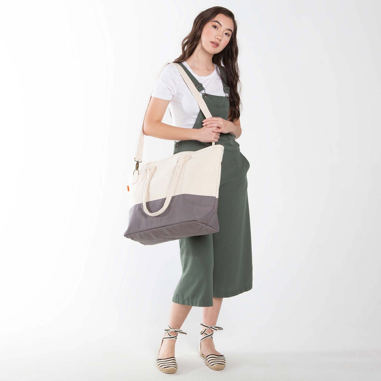 Personalized Colorblock Utility Tote for Everyday Carry, Gray alternate view 3