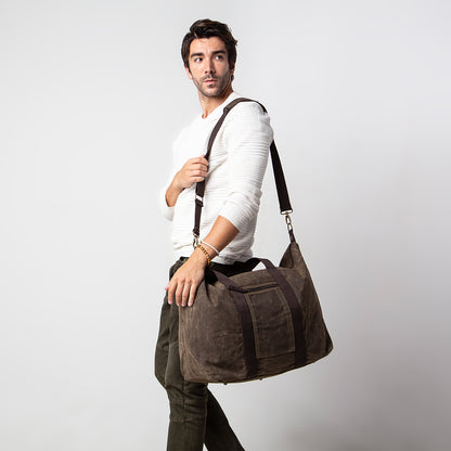 Personalized Voyager Weekender Bag for Short Getaways, Black alternate view 4