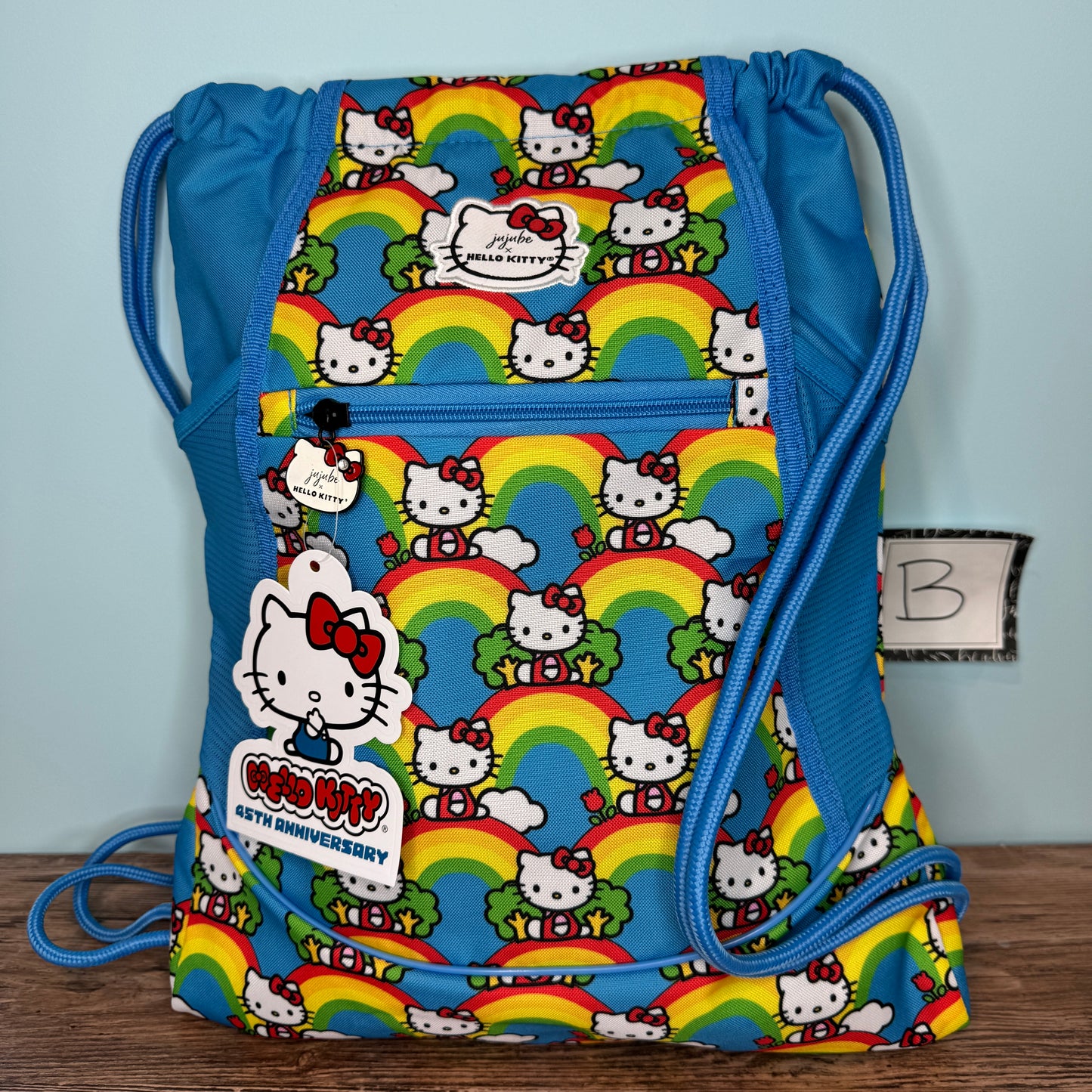 Hello Kitty x Ju-Ju-Be Grab & Go in Hello Rainbow