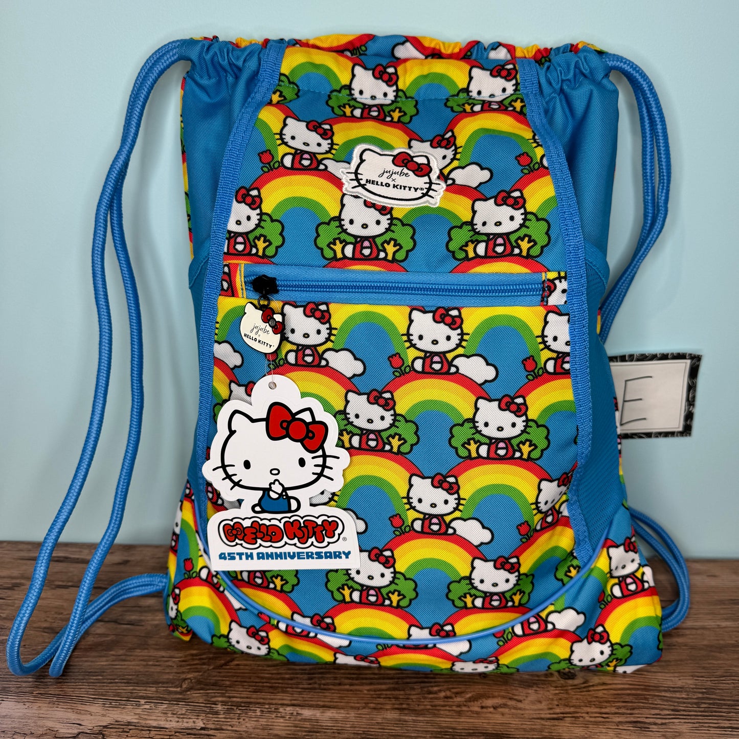 Hello Kitty x Ju-Ju-Be Grab & Go in Hello Rainbow