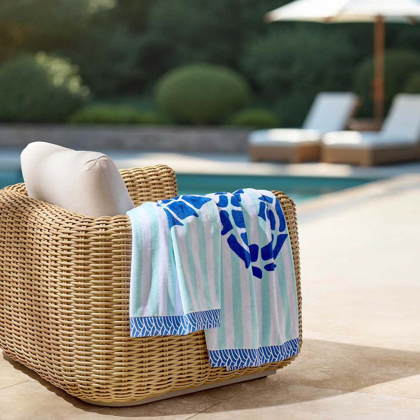 Personalized 40 x 72 in. Seahorse Beach Towel, alternate product view 2