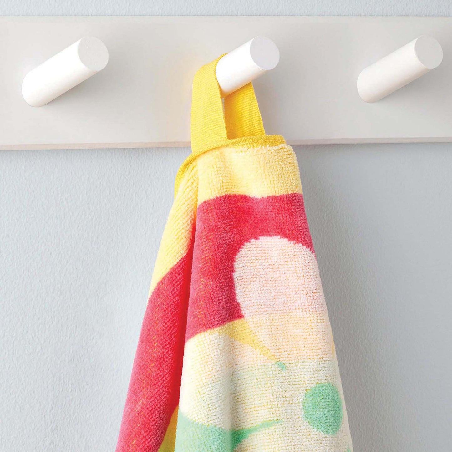 Personalized 30 x 60 in. Daisy Stripes Beach Towel, alternate product view 2