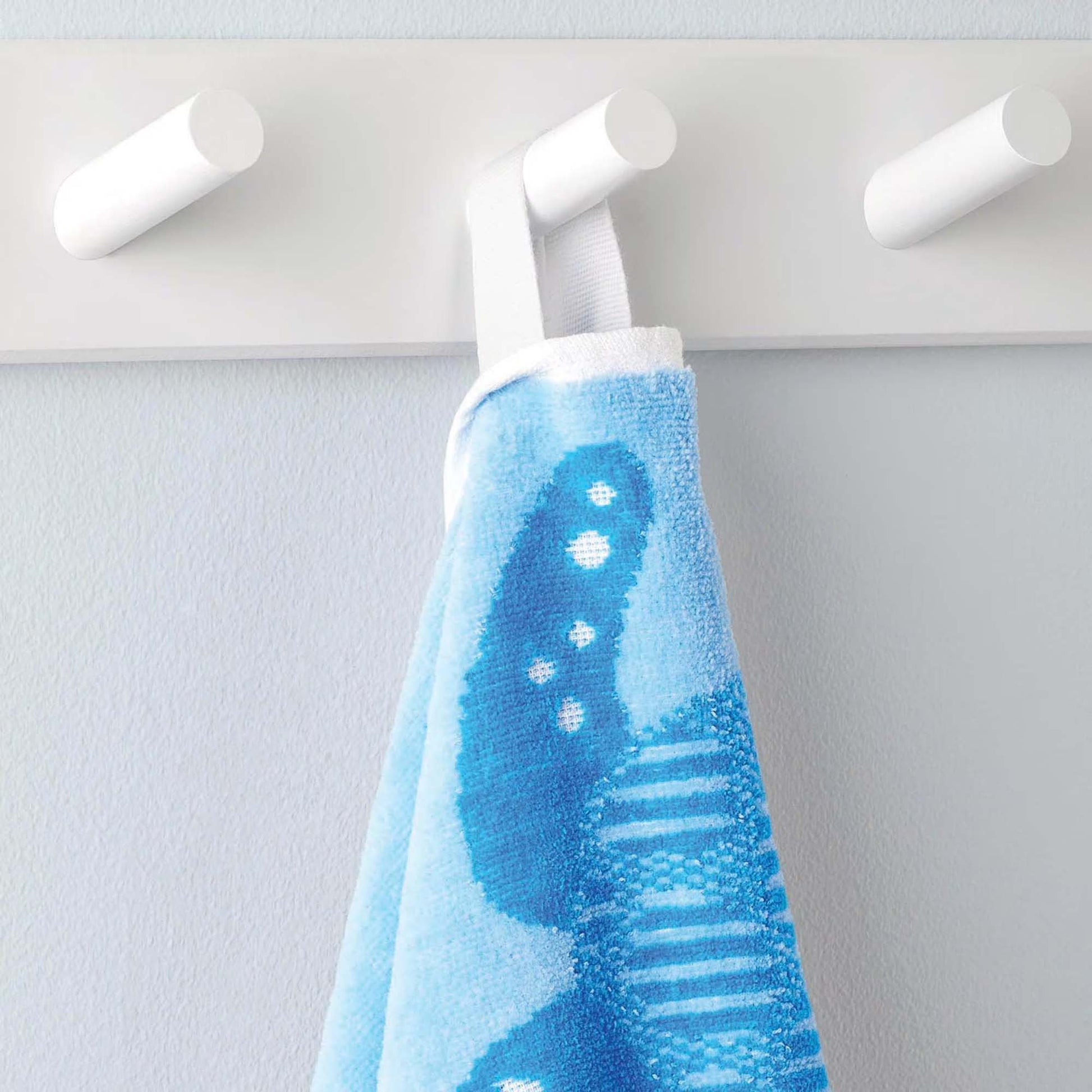 Personalized 30 x 60 in. Sea Life Beach Towel, alternate product view 2